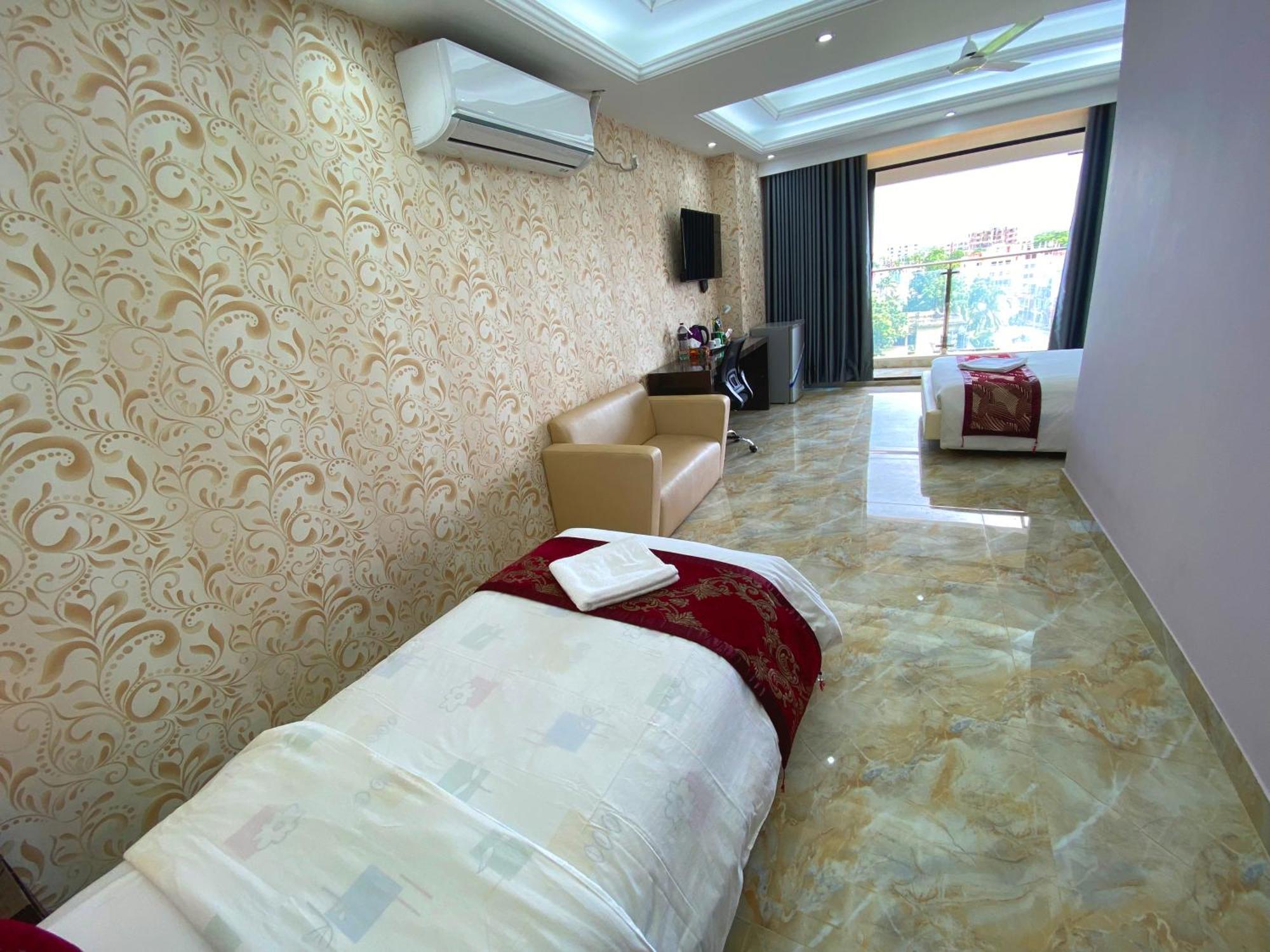 Hotel Valentino Noakhali Dış mekan fotoğraf