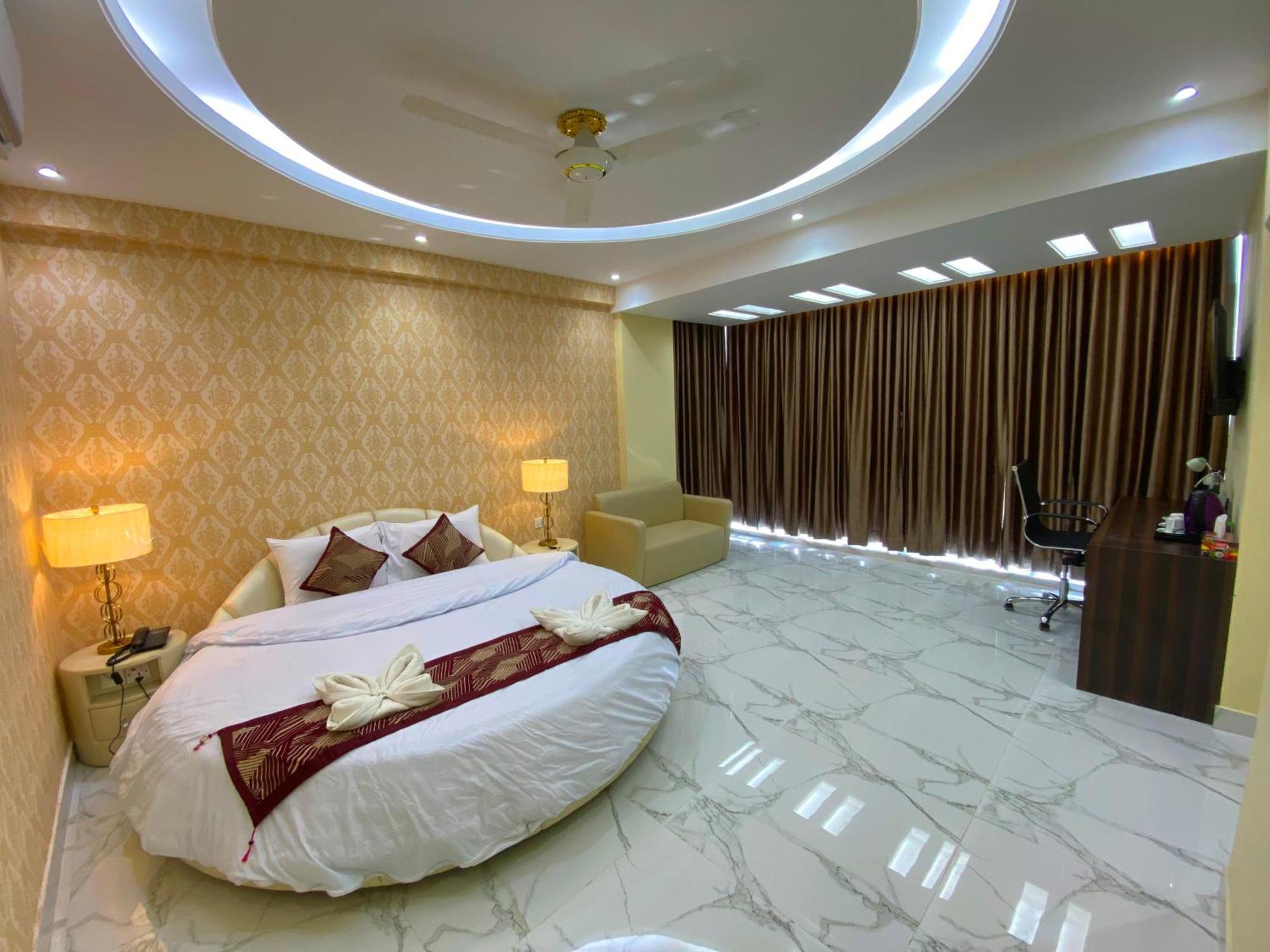 Hotel Valentino Noakhali Dış mekan fotoğraf